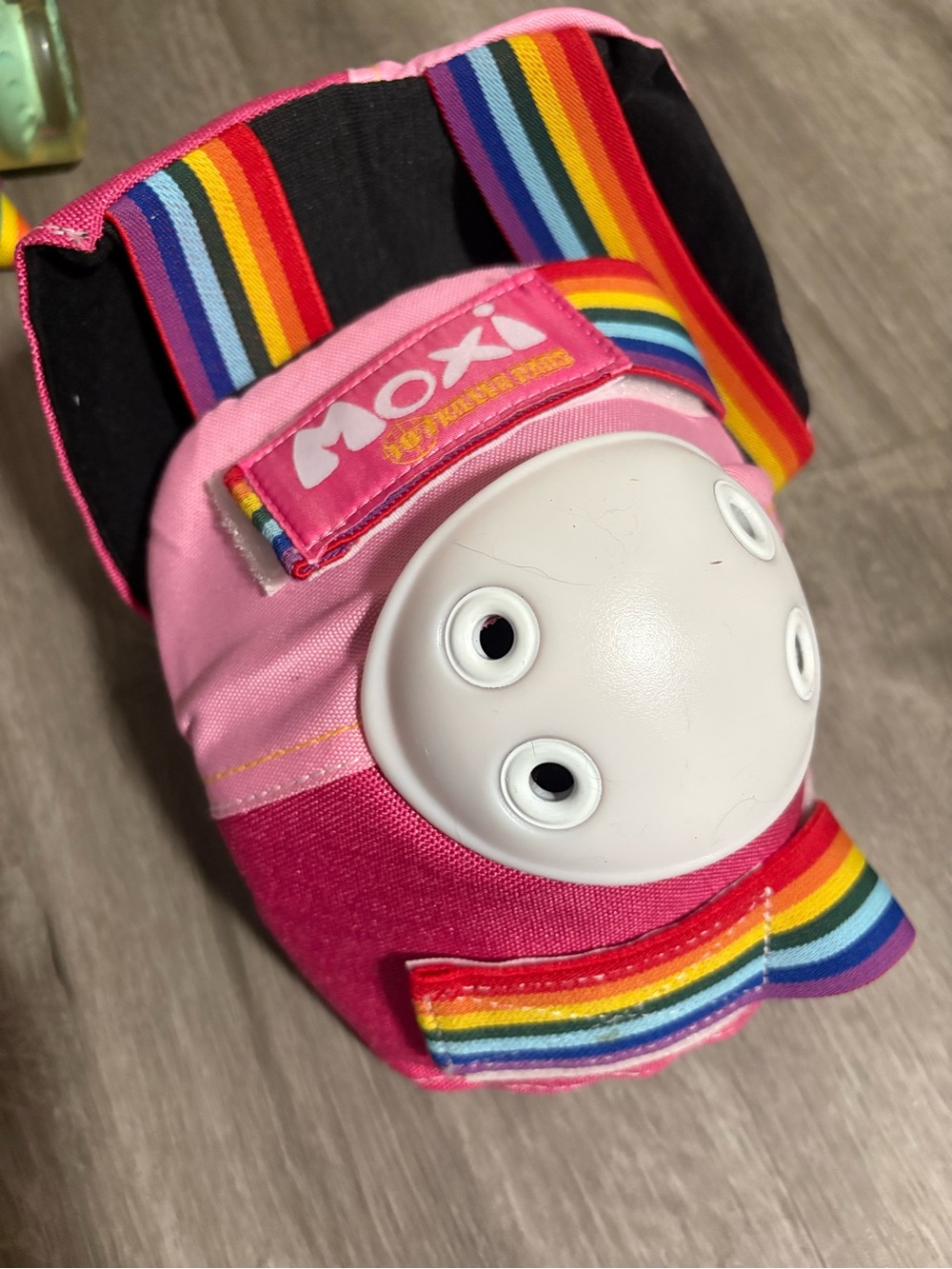 Moxi Pink Rainbow Elbow Pads